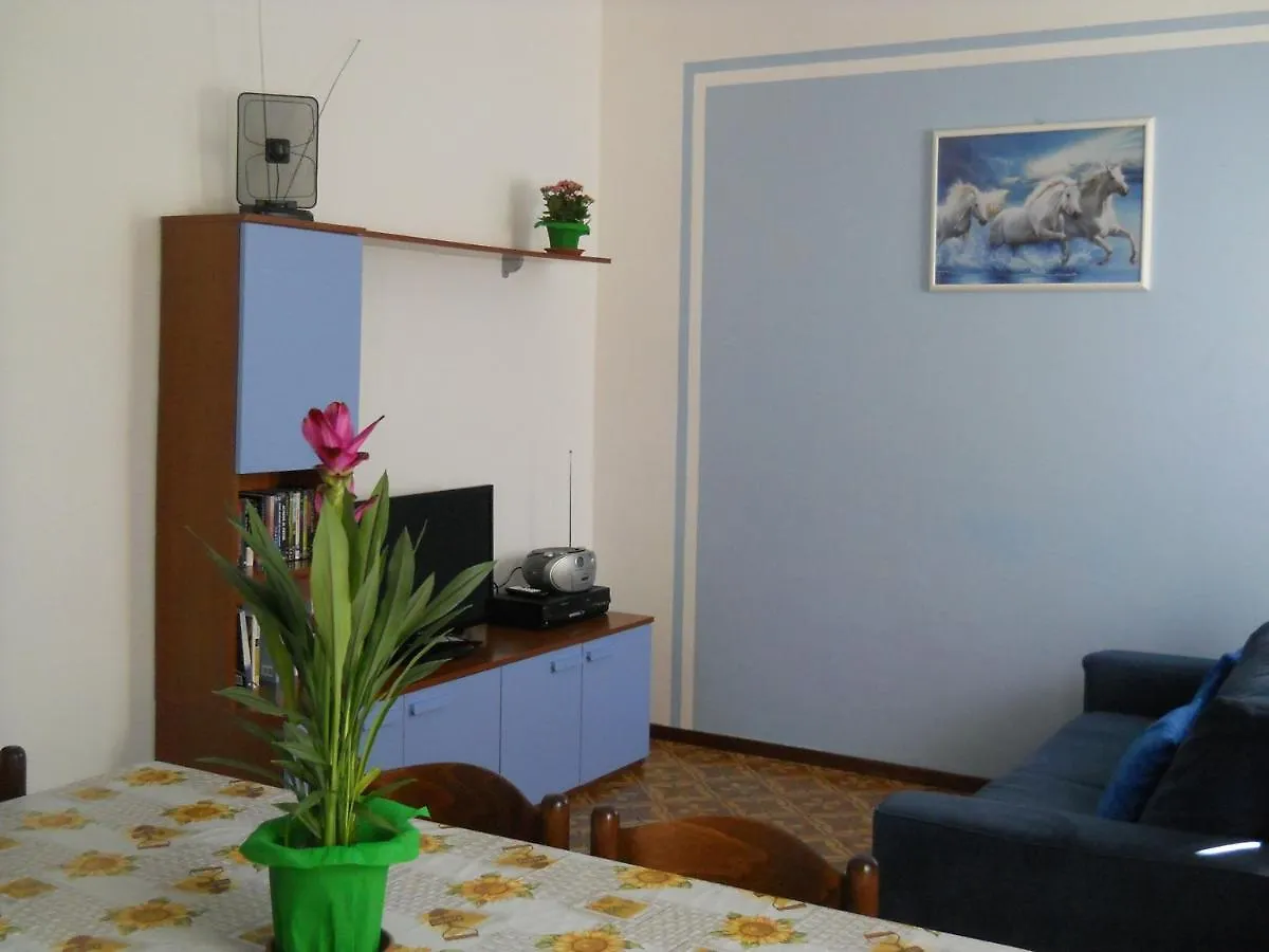 Appartamento Al Ponte Marone Apartment